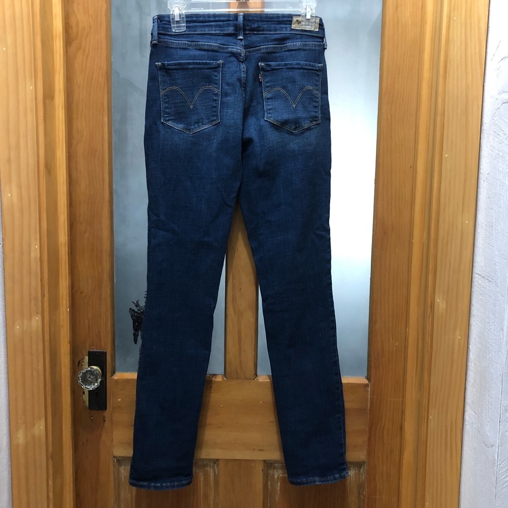 Levi’s Jeans - Picture 3 of 4